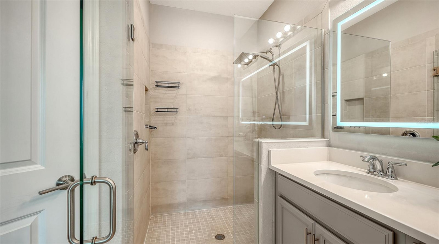 Nokomis, Florida 34275, 4 Bedroom Bedrooms, ,3 Bathroombathrooms,Residential,For Sale,Isla Palma,0,Mfra4700872