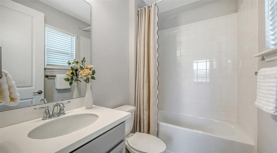 Nokomis, Florida 34275, 4 Bedroom Bedrooms, ,3 Bathroombathrooms,Residential,For Sale,Isla Palma,0,Mfra4700872