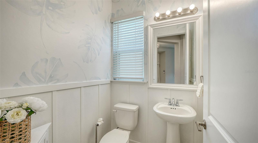 Nokomis, Florida 34275, 4 Bedroom Bedrooms, ,3 Bathroombathrooms,Residential,For Sale,Isla Palma,0,Mfra4700872