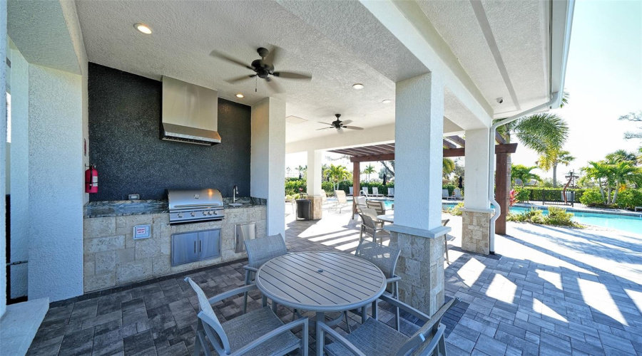 Nokomis, Florida 34275, 4 Bedroom Bedrooms, ,3 Bathroombathrooms,Residential,For Sale,Isla Palma,0,Mfra4700872