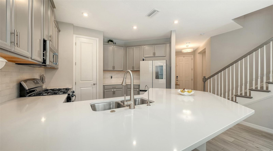 Nokomis, Florida 34275, 4 Bedroom Bedrooms, ,3 Bathroombathrooms,Residential,For Sale,Isla Palma,0,Mfra4700872