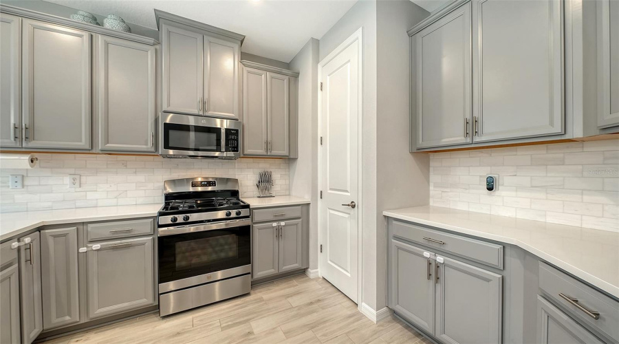 Nokomis, Florida 34275, 4 Bedroom Bedrooms, ,3 Bathroombathrooms,Residential,For Sale,Isla Palma,0,Mfra4700872