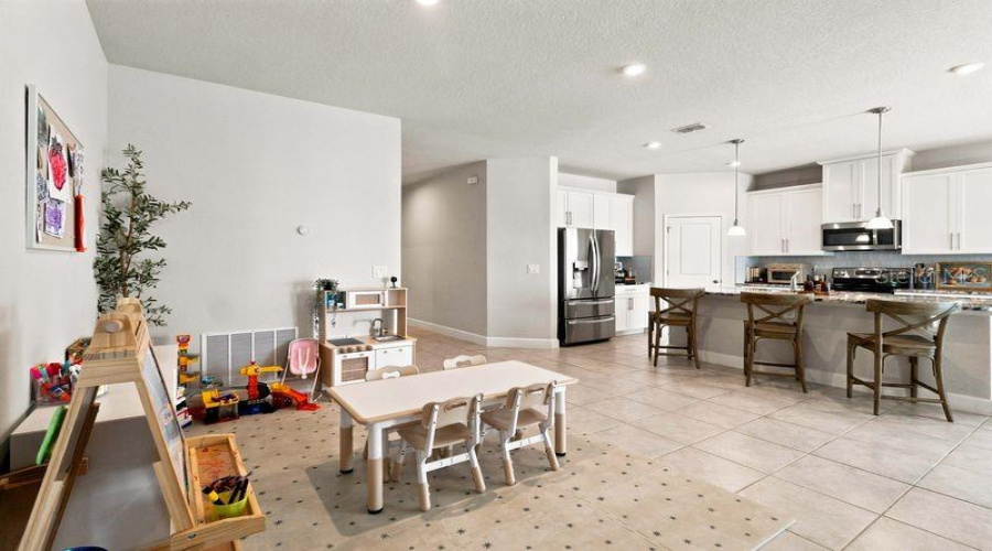 St Cloud, Florida 34771, 4 Bedroom Bedrooms, ,2 Bathroombathrooms,Residential,For Sale,Toulouse,0,Mfrs5156359