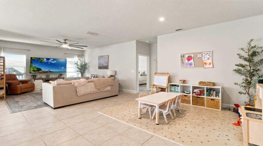 St Cloud, Florida 34771, 4 Bedroom Bedrooms, ,2 Bathroombathrooms,Residential,For Sale,Toulouse,0,Mfrs5156359