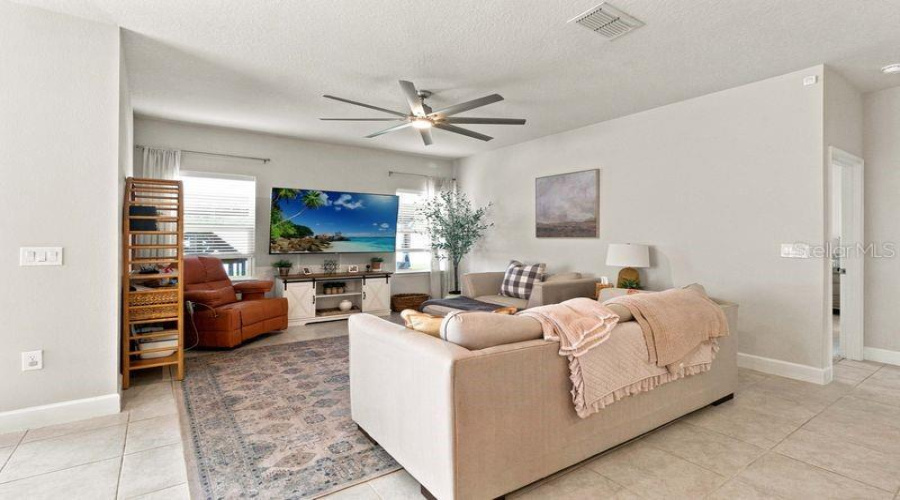St Cloud, Florida 34771, 4 Bedroom Bedrooms, ,2 Bathroombathrooms,Residential,For Sale,Toulouse,0,Mfrs5156359
