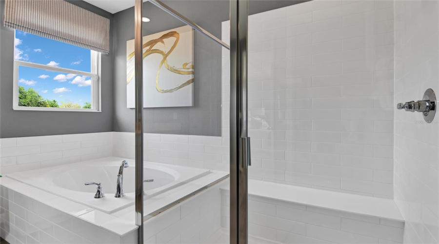 Tavares, Florida 32778, 4 Bedroom Bedrooms, ,3 Bathroombathrooms,Residential,For Sale,Blue Star,0,Mfrs5151823