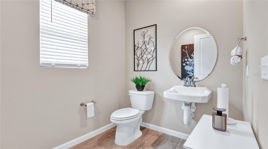Tavares, Florida 32778, 4 Bedroom Bedrooms, ,3 Bathroombathrooms,Residential,For Sale,Blue Star,0,Mfrs5151823