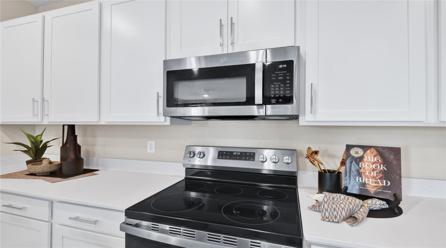 Tavares, Florida 32778, 4 Bedroom Bedrooms, ,3 Bathroombathrooms,Residential,For Sale,Blue Star,0,Mfrs5151823