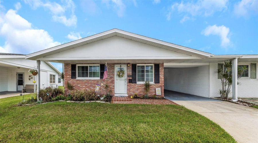 Pinellas Park, Florida 33782, 2 Bedroom Bedrooms, ,1 Bathroombathrooms,Residential,For Sale,Tulip,0,Mfrtb8540882