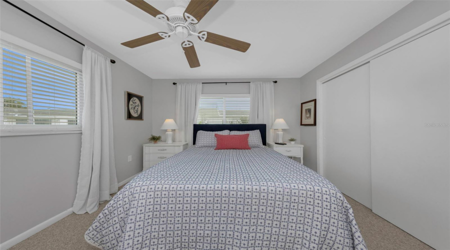 Pinellas Park, Florida 33782, 2 Bedroom Bedrooms, ,1 Bathroombathrooms,Residential,For Sale,Tulip,0,Mfrtb8540882