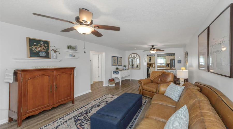Pinellas Park, Florida 33782, 2 Bedroom Bedrooms, ,1 Bathroombathrooms,Residential,For Sale,Tulip,0,Mfrtb8540882