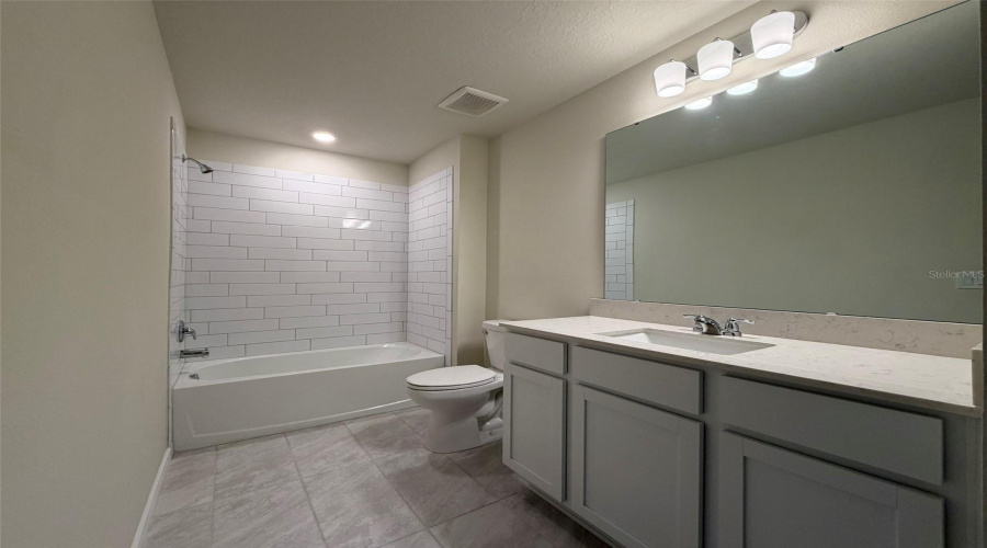 Davenport, Florida 33896, 3 Bedroom Bedrooms, ,2 Bathroombathrooms,Residential,For Sale,Stunning,0,Mfro6381260
