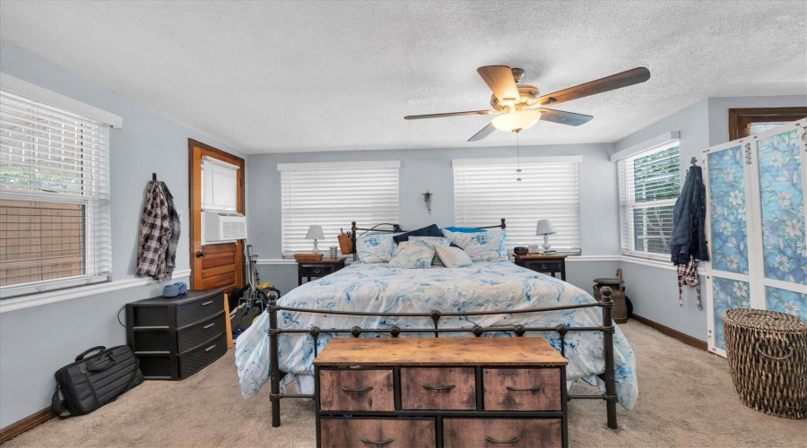 St Petersburg, Florida 33714, 2 Bedroom Bedrooms, ,1 Bathroombathrooms,Residential,For Sale,48Th,0,Mfrtb8532021