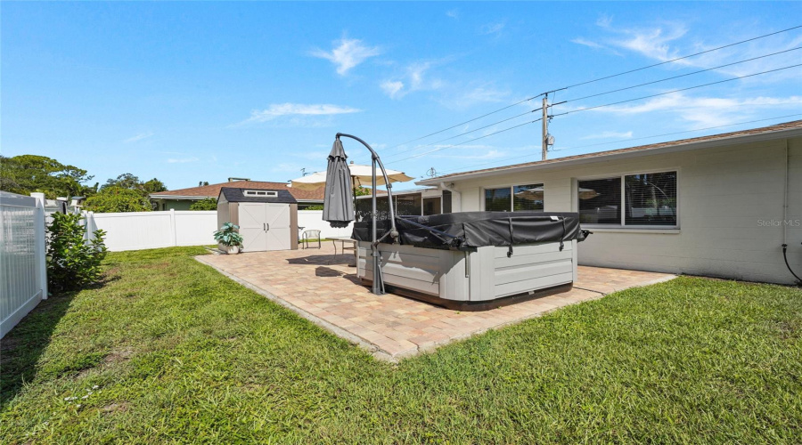 Sarasota, Florida 34231, 2 Bedroom Bedrooms, ,2 Bathroombathrooms,Residential,For Sale,Savage,0,Mfra4703273