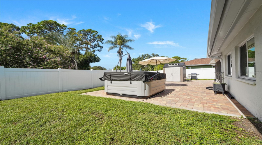 Sarasota, Florida 34231, 2 Bedroom Bedrooms, ,2 Bathroombathrooms,Residential,For Sale,Savage,0,Mfra4703273