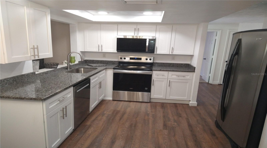 Hudson, Florida 34667, 3 Bedroom Bedrooms, ,2 Bathroombathrooms,Residential,For Sale,College Hill,0,Mfrw7877864