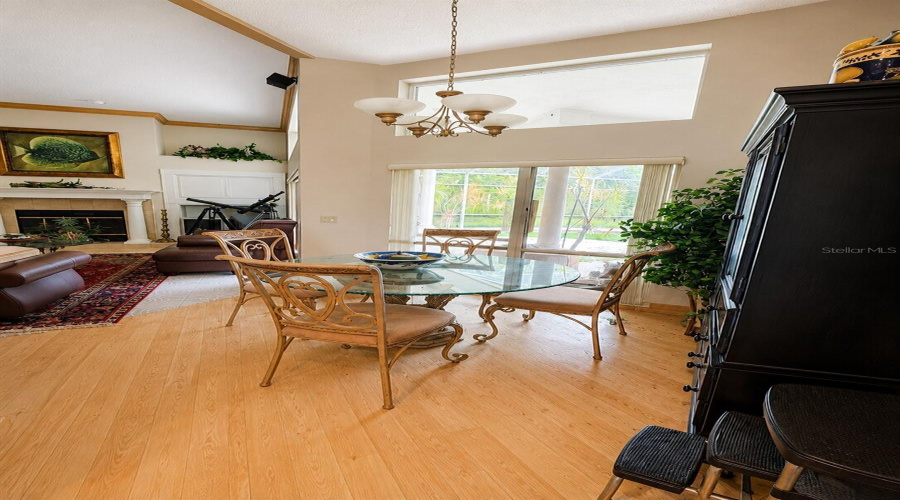 Dunedin, Florida 34698, 4 Bedroom Bedrooms, ,3 Bathroombathrooms,Residential,For Sale,Weathersfield,0,Mfrtb8542748