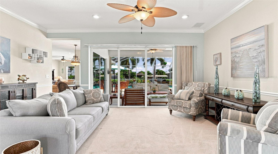Living Room With Pool Views &Amp; Lanai Access