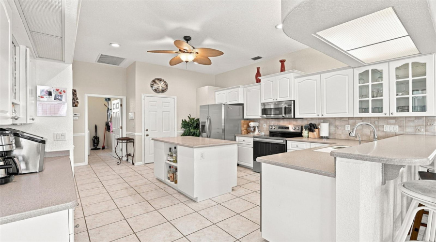 Chef Worthy Kitchen