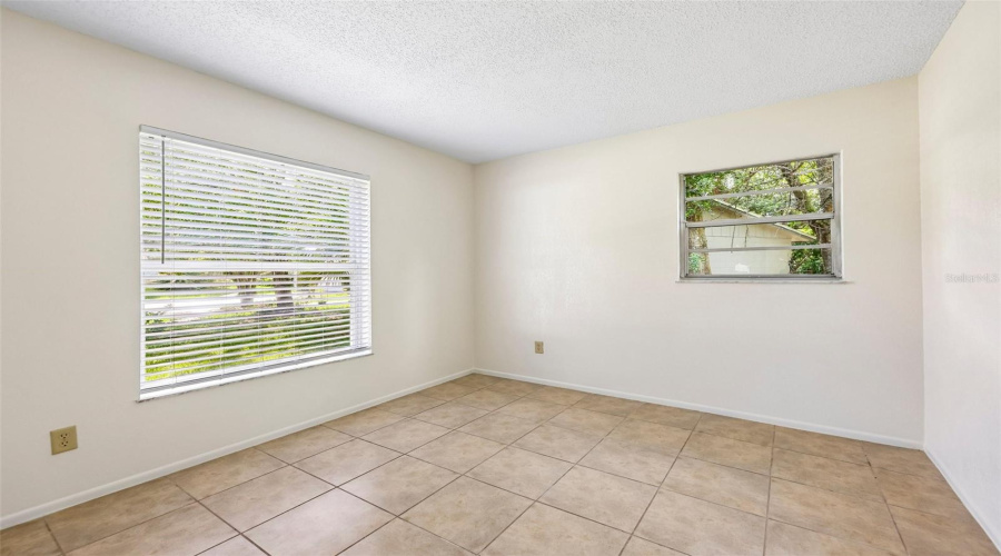 Sanford, Florida 32773, 3 Bedroom Bedrooms, ,1 Bathroombathrooms,Residential,For Sale,Loch Low,0,Mfro6436657