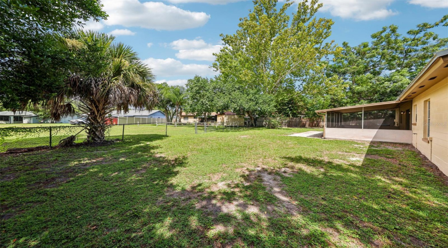 Sanford, Florida 32773, 3 Bedroom Bedrooms, ,1 Bathroombathrooms,Residential,For Sale,Loch Low,0,Mfro6436657