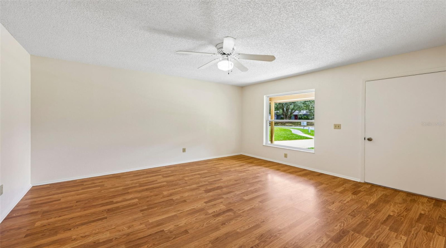 Sanford, Florida 32773, 3 Bedroom Bedrooms, ,1 Bathroombathrooms,Residential,For Sale,Loch Low,0,Mfro6436657