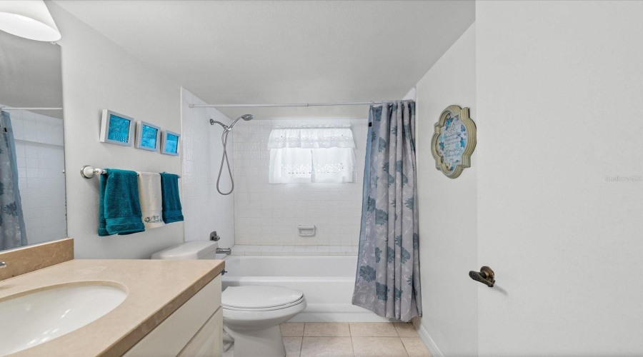 Clearwater, Florida 33761, 2 Bedroom Bedrooms, ,2 Bathroombathrooms,Residential,For Sale,Estancia,0,Mfrtb8541827