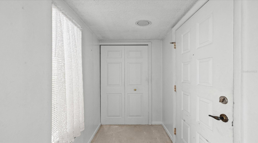 Clearwater, Florida 33761, 2 Bedroom Bedrooms, ,2 Bathroombathrooms,Residential,For Sale,Estancia,0,Mfrtb8541827