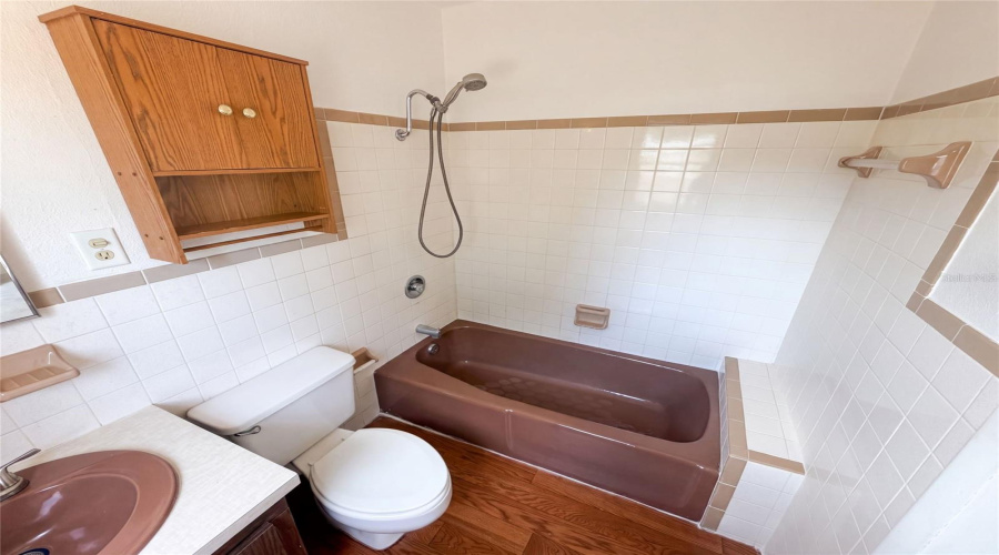 Dunedin, Florida 34698, 3 Bedroom Bedrooms, ,2 Bathroombathrooms,Residential,For Sale,Acropolis,0,Mfro6432858