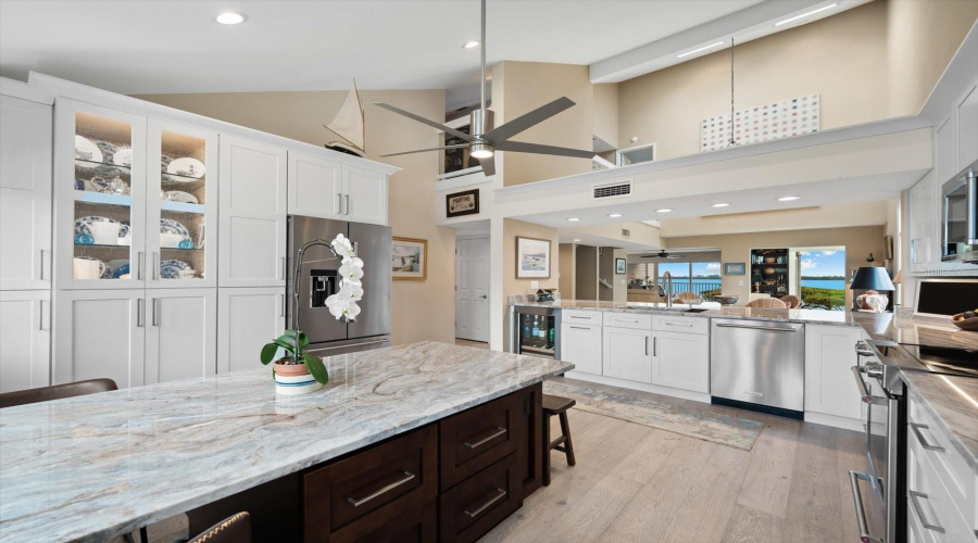 Bradenton, Florida 34210, 2 Bedroom Bedrooms, ,2 Bathroombathrooms,Residential,For Sale,Tidy Island,0,Mfra4674328