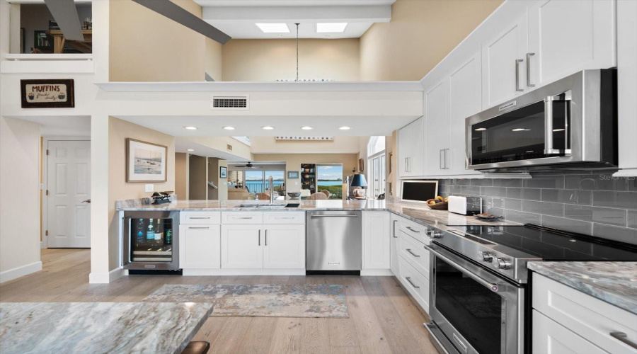 Bradenton, Florida 34210, 2 Bedroom Bedrooms, ,2 Bathroombathrooms,Residential,For Sale,Tidy Island,0,Mfra4674328