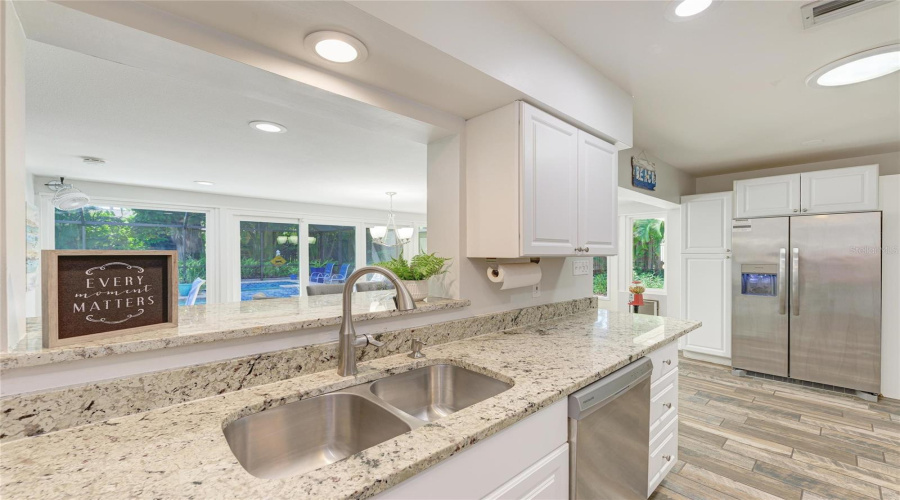 Bradenton, Florida 34205, 3 Bedroom Bedrooms, ,3 Bathroombathrooms,Residential,For Sale,21St,0,Mfra4703806