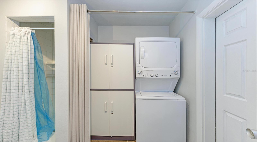 Bradenton, Florida 34205, 3 Bedroom Bedrooms, ,3 Bathroombathrooms,Residential,For Sale,21St,0,Mfra4703806