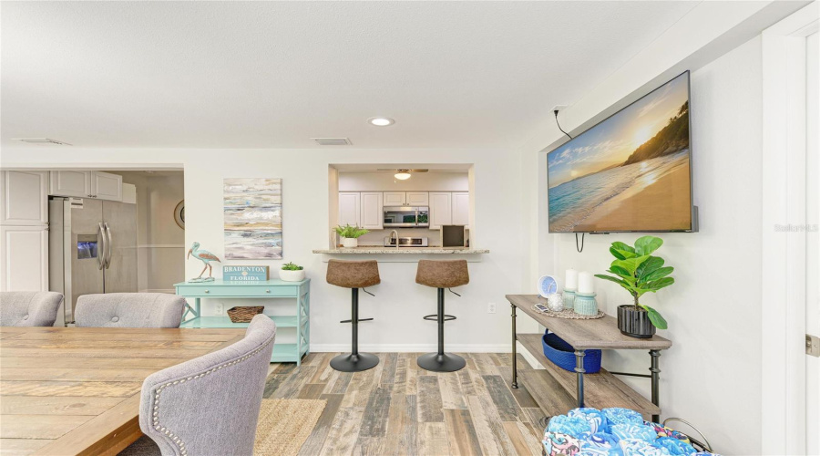 Kitchen Bar Top