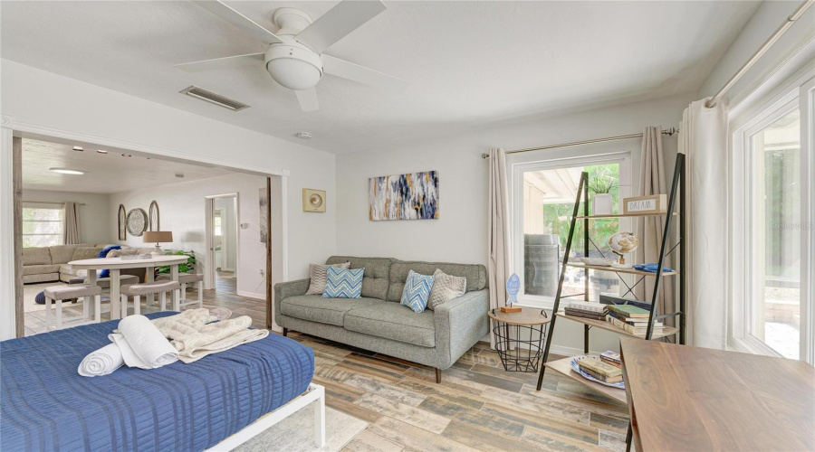 Bradenton, Florida 34205, 3 Bedroom Bedrooms, ,3 Bathroombathrooms,Residential,For Sale,21St,0,Mfra4703806