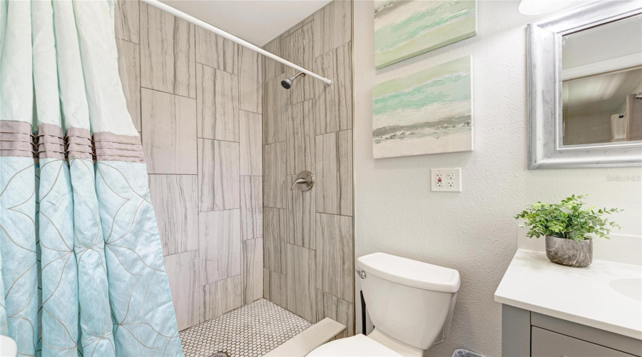 Bradenton, Florida 34205, 3 Bedroom Bedrooms, ,3 Bathroombathrooms,Residential,For Sale,21St,0,Mfra4703806