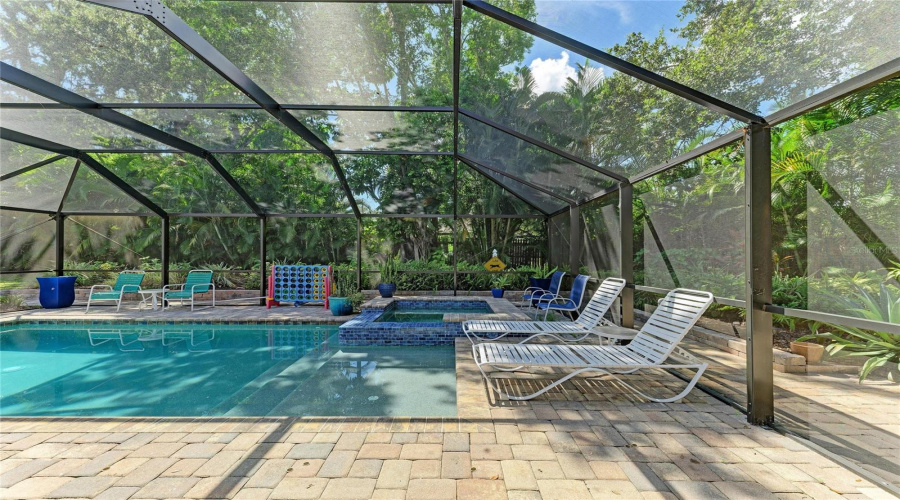 Bradenton, Florida 34205, 3 Bedroom Bedrooms, ,3 Bathroombathrooms,Residential,For Sale,21St,0,Mfra4703806