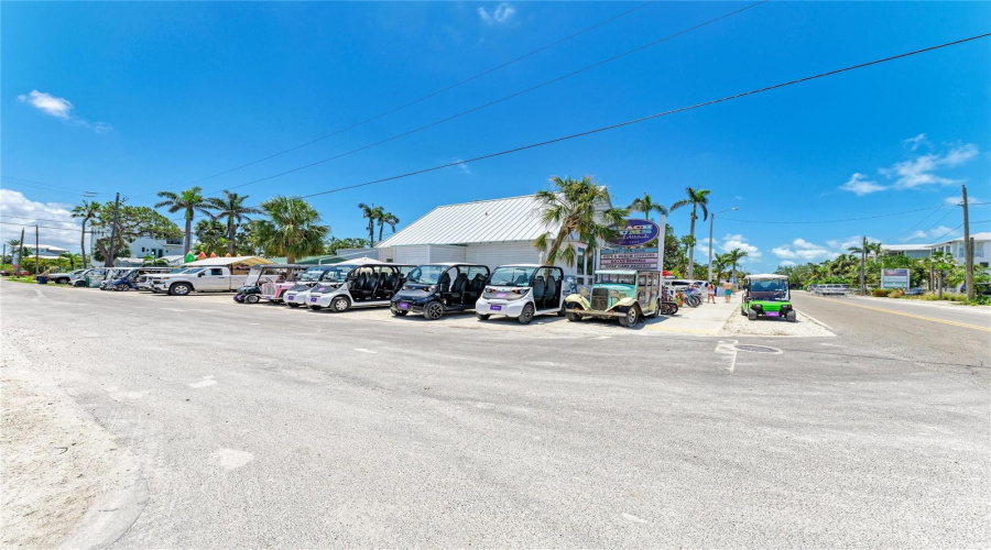 Bradenton, Florida 34205, 3 Bedroom Bedrooms, ,3 Bathroombathrooms,Residential,For Sale,21St,0,Mfra4703806
