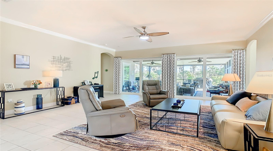 Kissimmee, Florida 34759, 3 Bedroom Bedrooms, ,2 Bathroombathrooms,Residential,For Sale,Glendora,0,Mfrfc319708