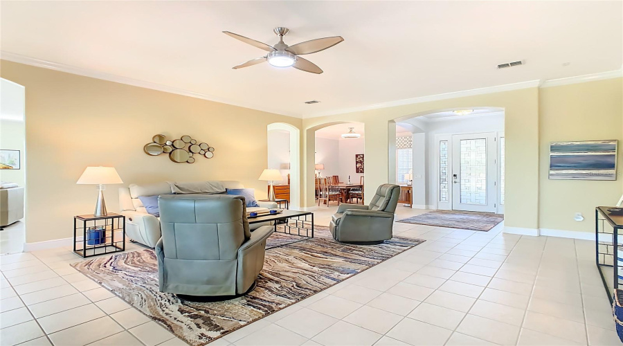 Kissimmee, Florida 34759, 3 Bedroom Bedrooms, ,2 Bathroombathrooms,Residential,For Sale,Glendora,0,Mfrfc319708