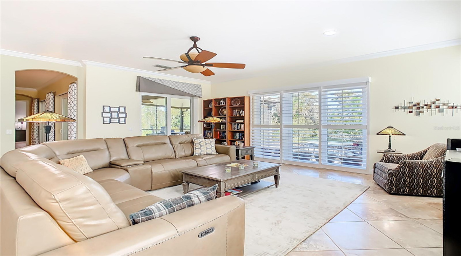Kissimmee, Florida 34759, 3 Bedroom Bedrooms, ,2 Bathroombathrooms,Residential,For Sale,Glendora,0,Mfrfc319708