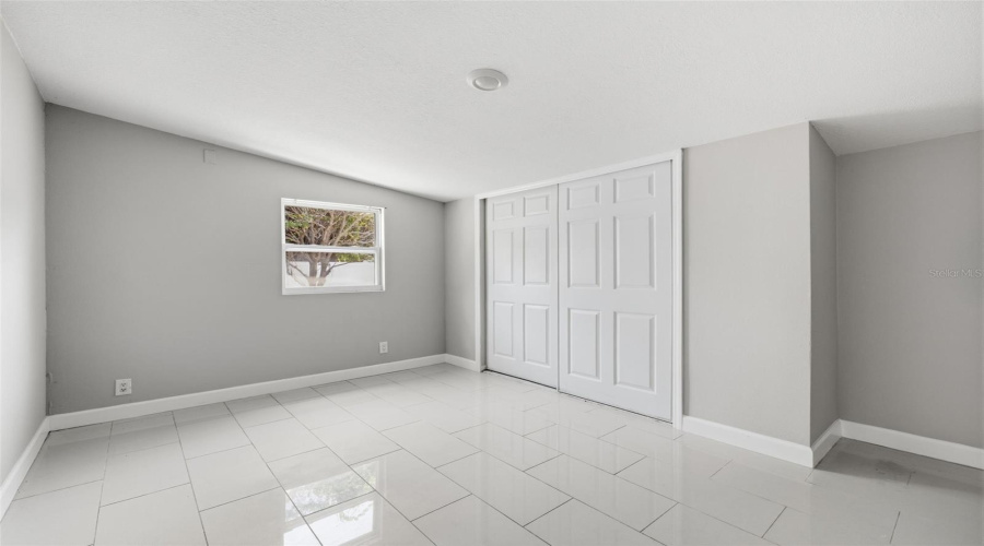 Tampa, Florida 33615, 4 Bedroom Bedrooms, ,3 Bathroombathrooms,Residential,For Sale,Tanglewood,0,Mfrtb8543001