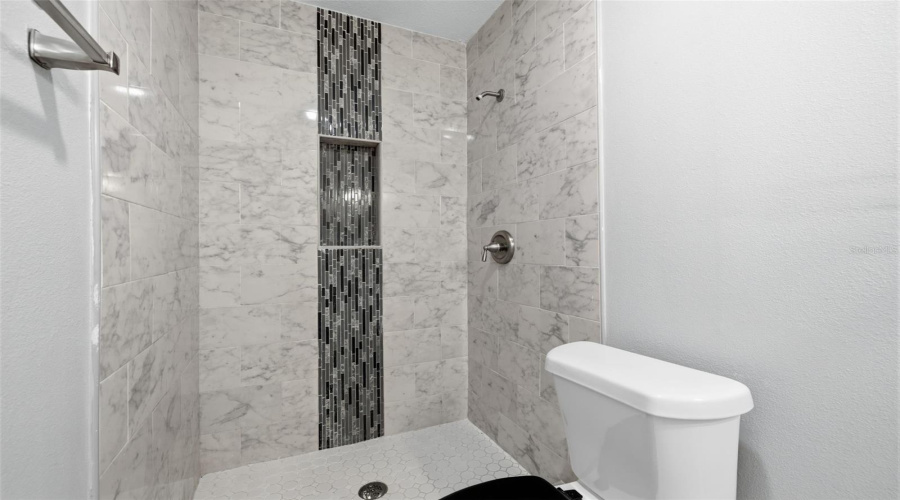 Tampa, Florida 33615, 4 Bedroom Bedrooms, ,3 Bathroombathrooms,Residential,For Sale,Tanglewood,0,Mfrtb8543001