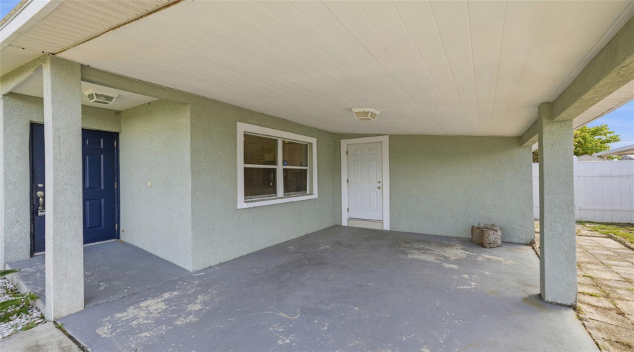 Tampa, Florida 33615, 4 Bedroom Bedrooms, ,3 Bathroombathrooms,Residential,For Sale,Tanglewood,0,Mfrtb8543001