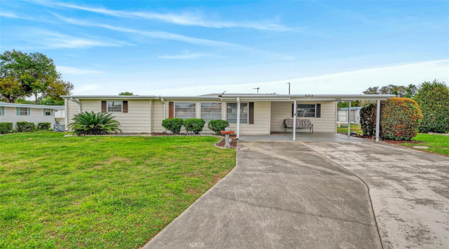 Tavares, Florida 32778, 3 Bedroom Bedrooms, ,2 Bathroombathrooms,Residential,For Sale,Hickory,0,Mfrg5109523