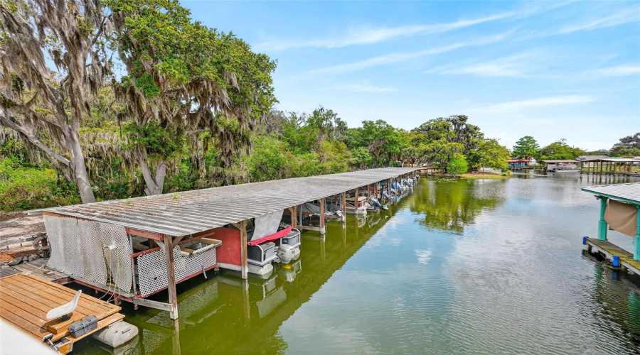 Tavares, Florida 32778, 3 Bedroom Bedrooms, ,2 Bathroombathrooms,Residential,For Sale,Hickory,0,Mfrg5109523