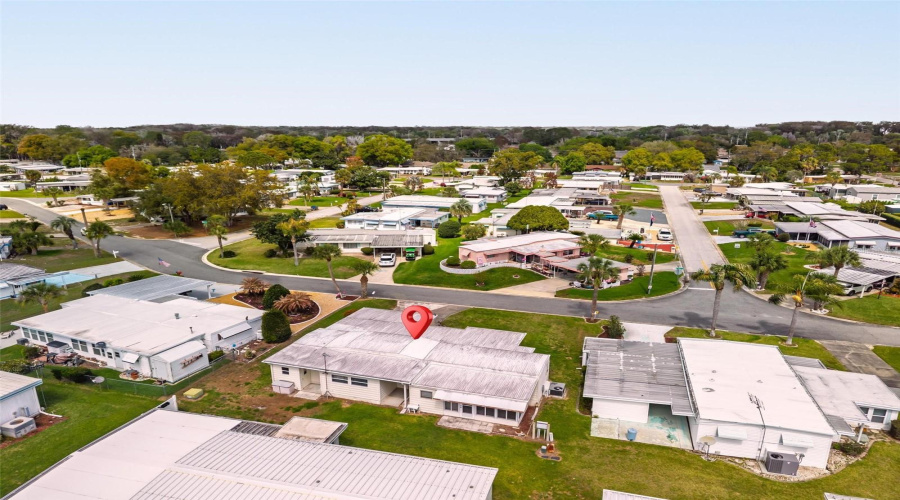 Tavares, Florida 32778, 3 Bedroom Bedrooms, ,2 Bathroombathrooms,Residential,For Sale,Hickory,0,Mfrg5109523