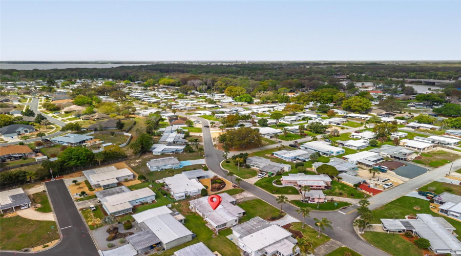 Tavares, Florida 32778, 3 Bedroom Bedrooms, ,2 Bathroombathrooms,Residential,For Sale,Hickory,0,Mfrg5109523
