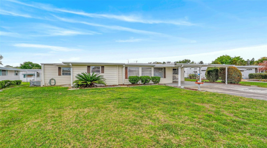 Tavares, Florida 32778, 3 Bedroom Bedrooms, ,2 Bathroombathrooms,Residential,For Sale,Hickory,0,Mfrg5109523