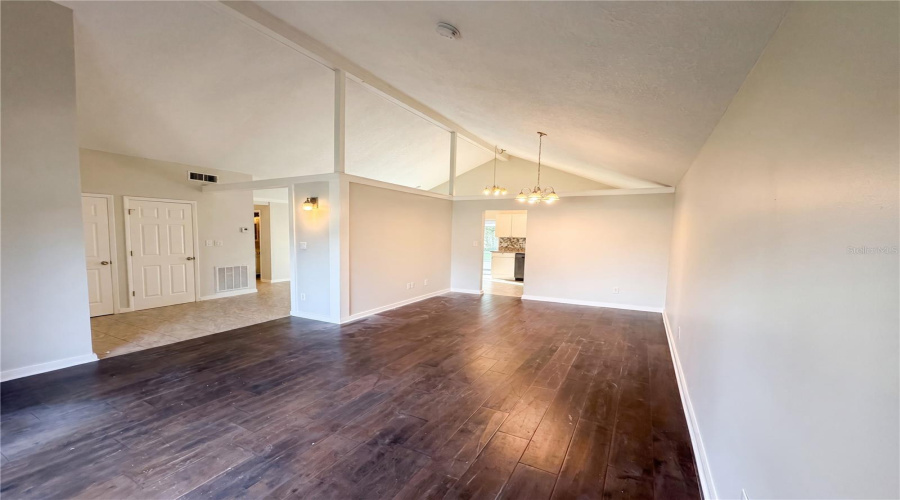 Deltona, Florida 32725, 3 Bedroom Bedrooms, ,2 Bathroombathrooms,Residential,For Sale,Fruitland,0,Mfro6415149